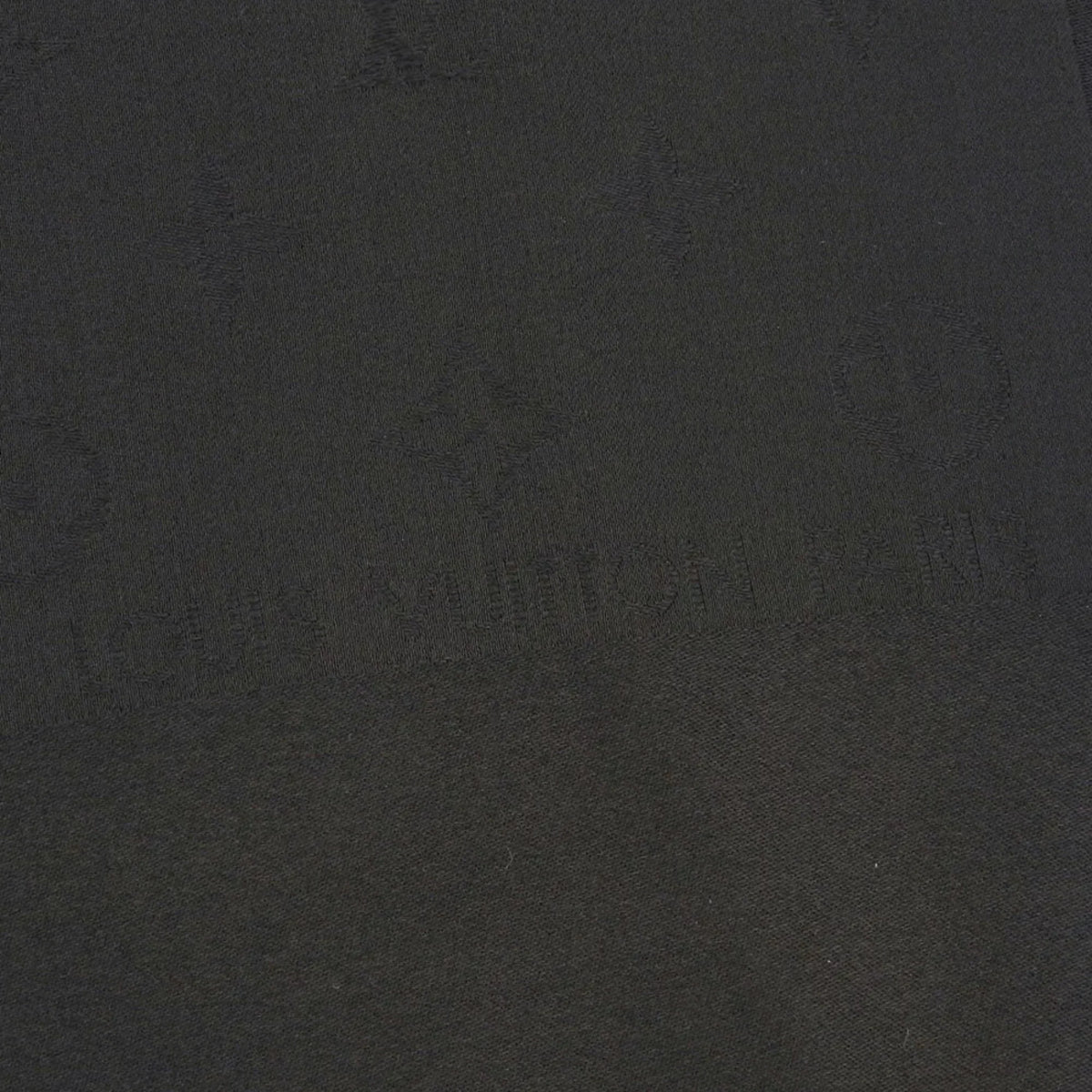 Pre-Owned Louis Vuitton   monogram scarf silk black (Like New)